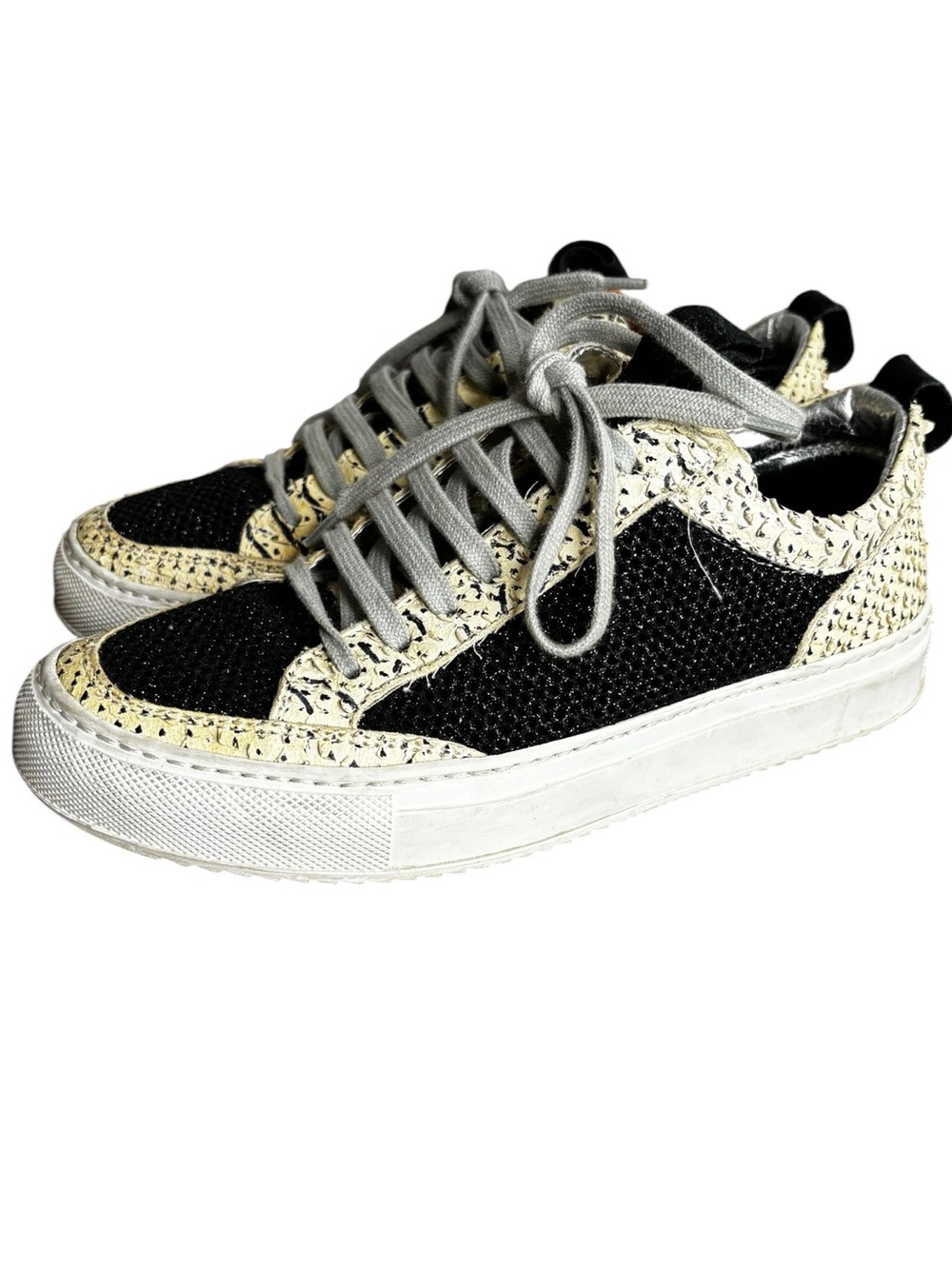P448 Soho Python Low-top Sneaker Black Cream Snake-embossed Leather 6.5-7 (37)